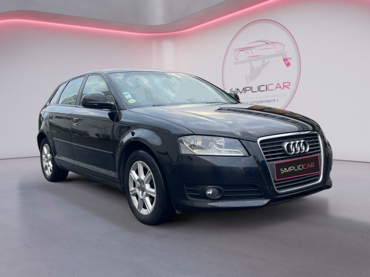 Audi a3 sportback 1.9 tdi 105 dpf ambiente stronic--- occasion simplicicar orgeval  simplicicar simplicibike france