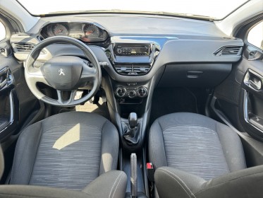 Peugeot 208 68ch access/full entretien peugeot occasion simplicicar orgeval  simplicicar simplicibike france