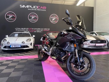 Bmw f 900 xr triple black/garantie bmw /ligne arrow/a2/shifter up down/ occasion simplicicar salon de provence simplicicar...