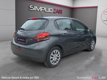 Peugeot 208 1.2 puretech 82ch bvm5 active occasion simplicicar lille  simplicicar simplicibike france