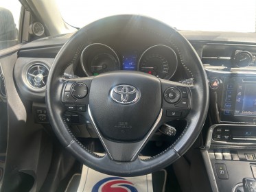 Toyota auris pro rc18 - 136h dynamic hybride - bluetooth - caméra de recul - occasion simplicicar orgeval  simplicicar...