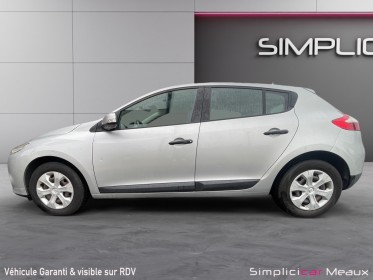 Renault megane iii berline dci 105 eco2 dynamique distrib faite occasion simplicicar meaux simplicicar simplicibike france