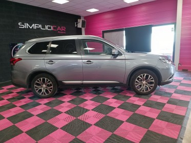 Mitsubishi outlander 2.2 di-d 150 4wd intense navi 7 places - garantie 12 mois occasion simplicicar amiens  simplicicar...