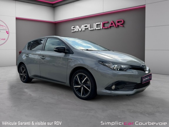 Toyota auris rc18 hybride 136h collection garantie 12 mois occasion simplicicar courbevoie simplicicar simplicibike france