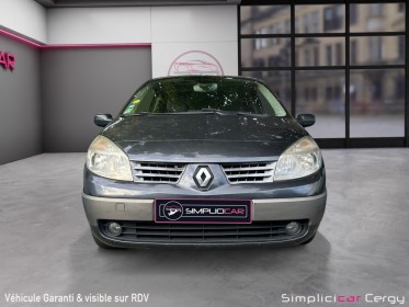 Renault scenic ii 2.0 16v euro 4 confort dynamique occasion cergy (95) simplicicar simplicibike france