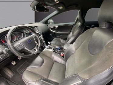 Volvo v40 d3 150 r-design occasion simplicicar colomiers  simplicicar simplicibike france