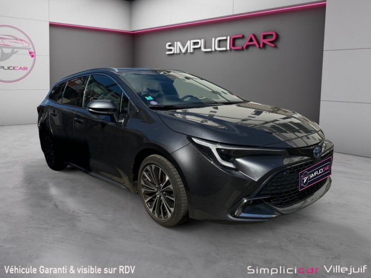 Toyota corolla touring sports hybride nouvelle 2023 140ch design 1 ère main  carplay, sièges chauffants, entretien...