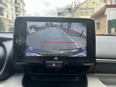 Toyota yaris hybride my22 2023 116h iconic, garantie constructeur, toit panoramique, carplay, avertisseur angle mort 1 er...