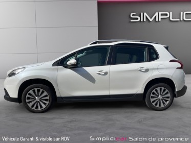 Peugeot 2008 1.6 bluehdi 100ch/carplay/radars arrieres/garantie et financement possible occasion simplicicar salon de...