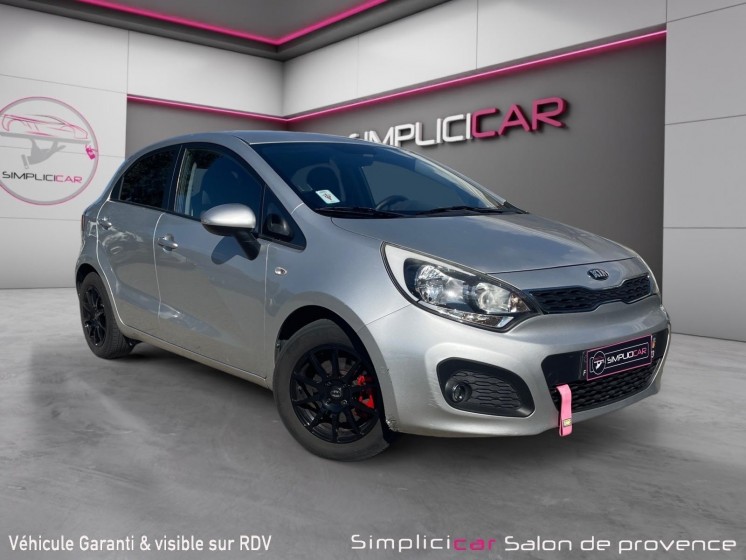 Kia rio 1.2l 85 style/financement/garantie 12mois occasion simplicicar salon de provence simplicicar simplicibike france