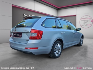 Skoda octavia combi 1.4 tsi 140 ch green tec ambition occasion cergy (95) simplicicar simplicibike france