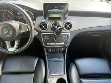 Mercedes classe cla 180 d 7-g dct sensation - garantie 1 an occasion  simplicicar nord isere simplicicar simplicibike france