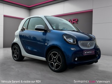 Smart fortwo coupe 1.0 71 ch ss proxy a venir voir absolument  etat neuf  entretien mercedes  garantie 12 mois occasion...