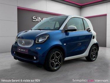 Smart fortwo coupe 1.0 71 ch ss proxy a venir voir absolument  etat neuf  entretien mercedes  garantie 12 mois occasion...