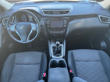 Nissan qashqai 1.2dig-t 115 n-connecta toit panoramique camÉra 360 sieges chauffants occasion montpellier (34) simplicicar...