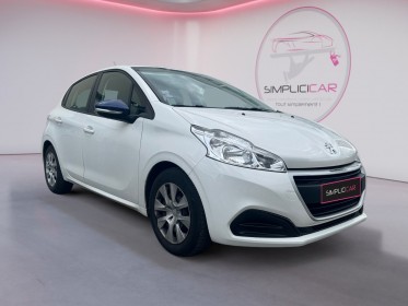 Peugeot 208 68ch  like/climatisation/38 000 km seulement occasion simplicicar orgeval  simplicicar simplicibike france