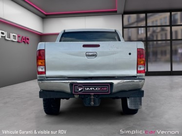 Toyota hilux pick up dble cab hilux  171 d-4d 4x4 vx a  4 pneus tout terrain  garantie 12 mois occasion simplicicar vernon...