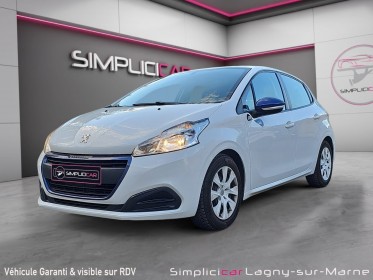 Peugeot 208 1.2 vti 68ch bvm5 like - entretien constructeur - distribution changée occasion simplicicar lagny  simplicicar...