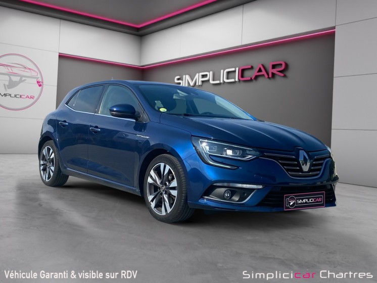 Renault megane iv berline blue dci 115 intens occasion simplicicar chartres  simplicicar simplicibike france