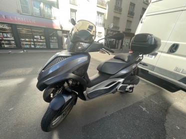 Piaggio mp3 300 lt yourban piaggio mp3 300lt yourban occasion paris 15ème (75) simplicicar simplicibike france