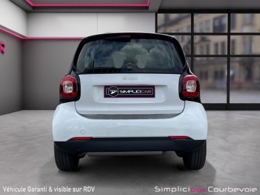 Smart fortwo coupe 1.0 71 ch ss ba6 pure - garantie 12 mois occasion courbevoie simplicicar simplicibike france