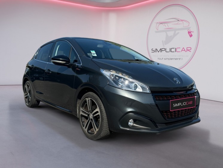 Peugeot 208 gt line 110ch carplay/full entretien peugeot occasion simplicicar orgeval  simplicicar simplicibike france