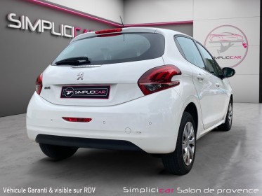 Peugeot 208 business bluehdi 100ch ss bvm5/carplay/radars ar/garantie et financement possible occasion simplicicar salon de...