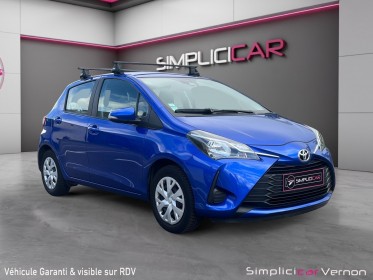 Toyota yaris pro my19 110 vvt-i france connect  barre de toit  4 pneus neige  garantie 12 mois occasion simplicicar vernon...