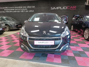 Peugeot 208 1.6 bluehdi 120ch ss bvm6 féline garantie 12 mois occasion simplicicar amiens  simplicicar simplicibike france