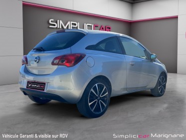 Opel corsa 1.4 90cv black edition carplay/camera - garantie 12 mois - occasion simplicicar marignane  simplicicar...