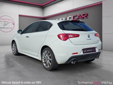 Alfa romeo giulietta 2.0 jtdm 150 ch ss exclusive garantie 12 mois occasion simplicicar vichy simplicicar simplicibike france