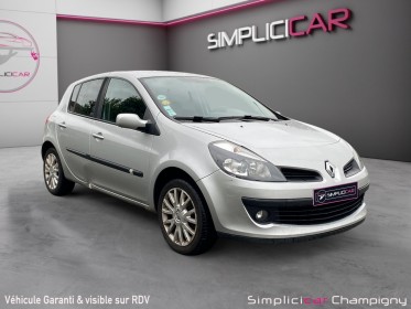 Renault clio iii 1.5 dci 85 expression clim/ordinateur de bord /5portes occasion champigny-sur-marne (94) simplicicar...