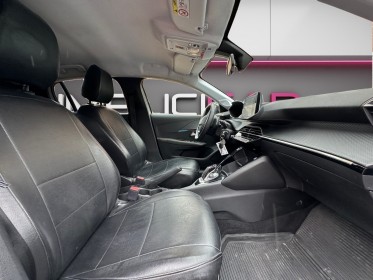 Peugeot 208 100 eat8 style - carplay - climatisation - radars de recul - line assist occasion champigny-sur-marne (94)...