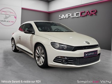 Volkswagen scirocco 2.0 140 cv tdi bvm 6 fap carat garantie 12 mois occasion simplicicar vichy simplicicar simplicibike france