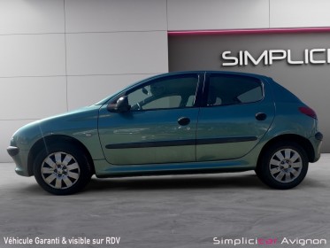 Peugeot 206 1.4i xt premium occasion avignon (84) simplicicar simplicibike france