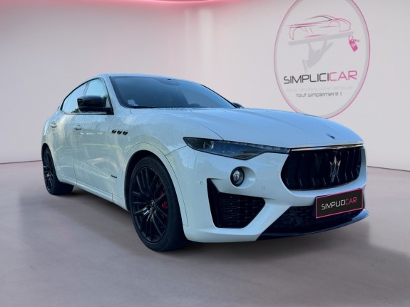 Maserati levante v6 430 ch modena s/volant chauffant/toit ouvrant/camÉra 360° occasion simplicicar orgeval  simplicicar...