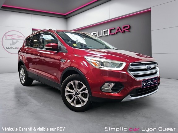 Ford kuga 1.5 tdci 120 4x2 bvm6 titanium/camera/hayon électrique/attache remorque/ garantie 12 mois occasion simplicicar...