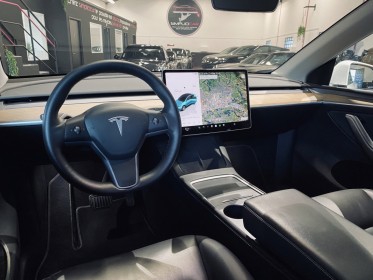 Tesla model y long-range dual motor awd occasion  simplicicar aix les bains simplicicar simplicibike france