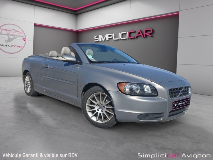 Volvo c70 cabriolet d5 180ch boite auto momentum 2nd main - radars de recul / attelage amovible / suivi d'entretien occasion...