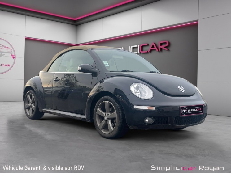 Volkswagen new beetle cabriolet 1.9 tdi 105 ch carat révisé  garanti 12 mois occasion simplicicar royan simplicicar...