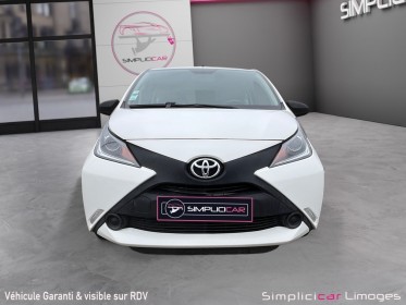 Toyota aygo 1.0 vvt-i x-play occasion simplicicar limoges  simplicicar simplicibike france