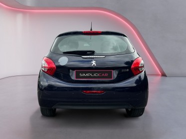 Peugeot 208 allure 82 ch clim auto/ radar de recul--- occasion simplicicar orgeval  simplicicar simplicibike france