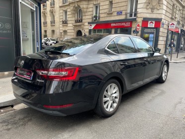 Skoda superb 2.0 tdi 150 scr dsg7 occasion paris 15ème (75) simplicicar simplicibike france