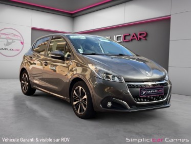 Peugeot 208 puretech 82ch ss bvm5 signature occasion cannes (06) simplicicar simplicibike france