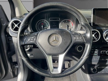 Mercedes classe b 180 cdi blueefficiency design 7-g dct a entretien complet occasion simplicicar la ciotat simplicicar...