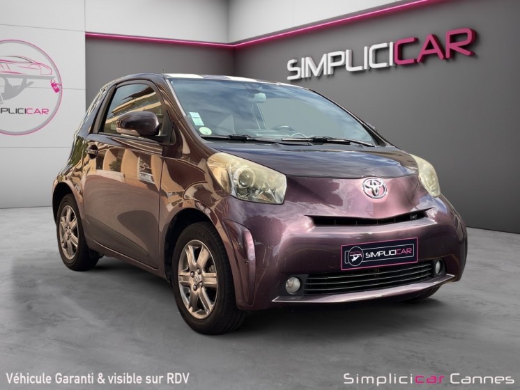 Toyota iq vvt-i iq 68 occasion cannes (06) simplicicar simplicibike france