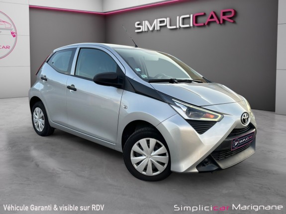 Toyota aygo pro my19 1.0 vvt-i faible km garantie 12 mois / bluetooth / clim / commande volant occasion simplicicar marignane...