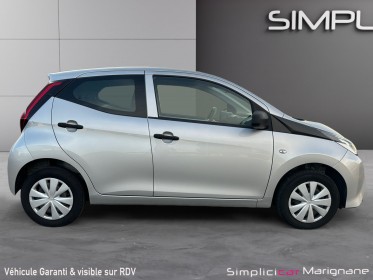 Toyota aygo pro my19 1.0 vvt-i faible km garantie 12 mois / bluetooth / clim / commande volant occasion simplicicar marignane...