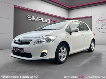 Toyota auris mc hsd 136h executive / hybride / faible consommation / occasion champigny-sur-marne (94) simplicicar...