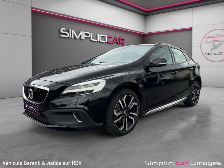 Volvo v40 cross country d3 adblue 150 ch geartronic 6 oversta edition occasion simplicicar limoges  simplicicar simplicibike...